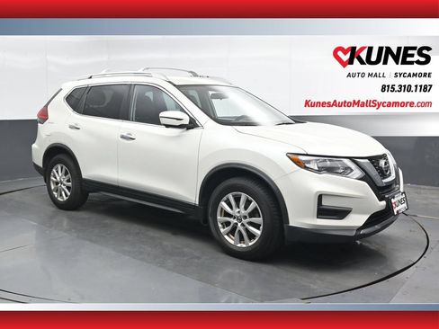 Used 2017 Nissan Rogue SV w/ SV Premium Package AWD/4WD image 1