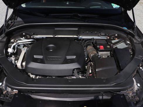 Used 2018 Volvo XC60 T6 Inscription w/ Convenience Package AWD/4WD image 43