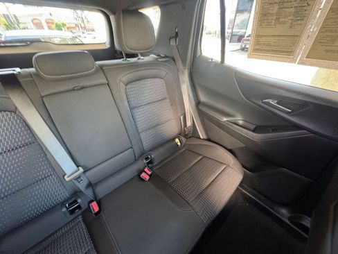 Used 2025 Chevrolet Equinox LT FWD image 38