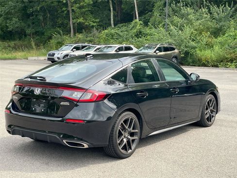 Used 2024 Honda Civic Sport Touring image 4