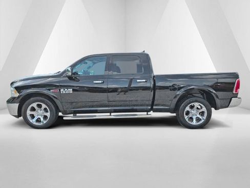Used 2015 RAM 1500 Laramie w/ Convenience Group AWD/4WD image 8