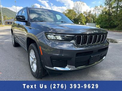 Used 2022 Jeep Grand Cherokee L Laredo w/ Luxury Tech Group I