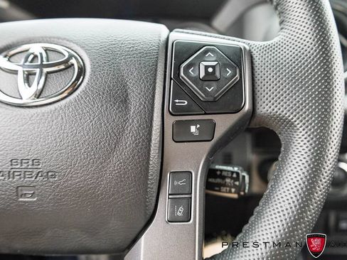 Used 2022 Toyota Tacoma TRD Off-Road w/ Black Out Package (TMS) AWD/4WD image 26