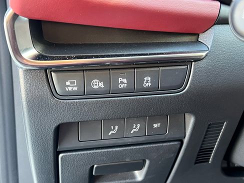 Used 2024 MAZDA MAZDA3 Hatchback w/Premium Plus Pkg image 26