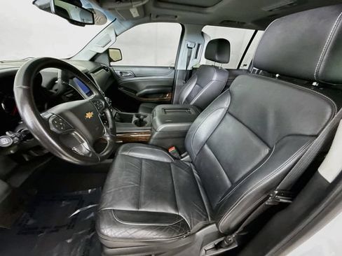 Used 2020 Chevrolet Suburban LT AWD/4WD image 22