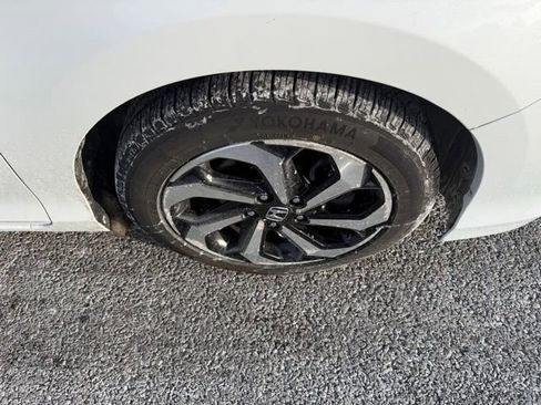 Used 2016 Honda Accord EX-L image 20