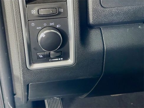 Used 2024 RAM 1500 Classic SLT image 11