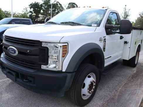 Used 2019 Ford F450 XL image 2