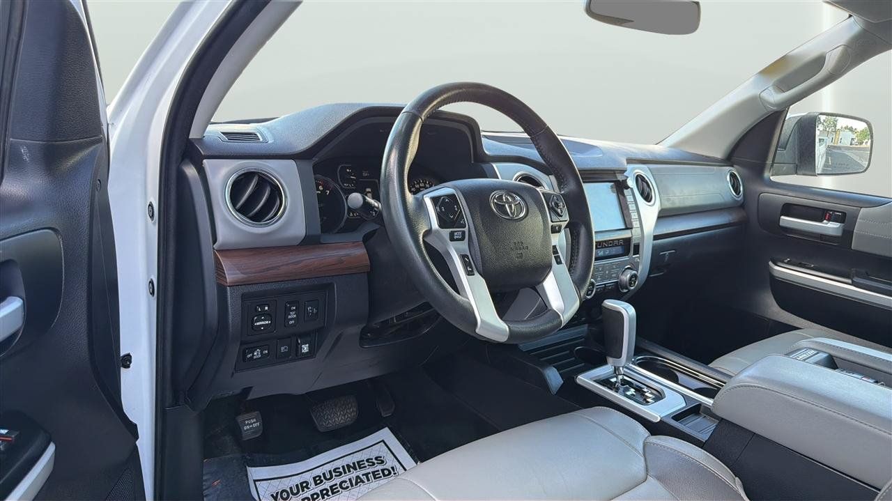 Used 2021 Toyota Tundra Limited w/ Limited Premium Package AWD/4WD image 17