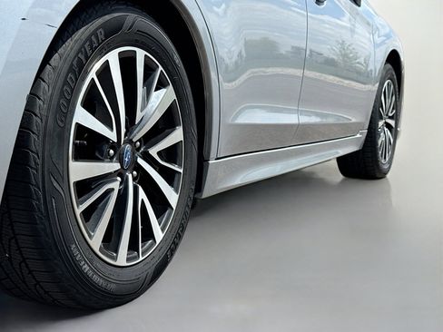 Used 2019 Subaru Legacy 2.5i w/ Alloy Wheel Package AWD/4WD image 16