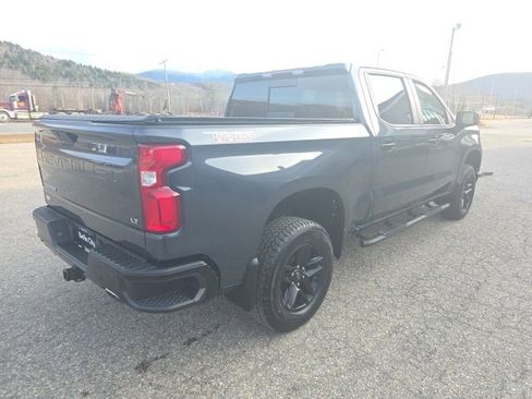 Used 2020 Chevrolet Silverado 1500 LT Trail Boss image 23