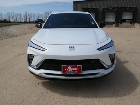 New 2026 Buick Envista Sport Touring w/ Convenience I Package image 9