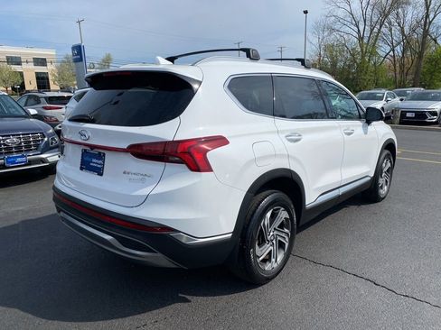 Certified 2023 Hyundai Santa Fe SEL w/ Premium Package AWD/4WD image 4