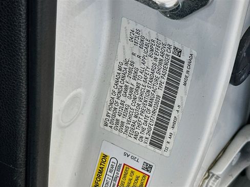 Used 2024 Honda Civic EX image 12