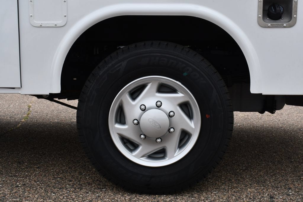 New 2026 Ford E-350 and Econoline 350 Super Duty w/ Power Equipment Group RWD image 26