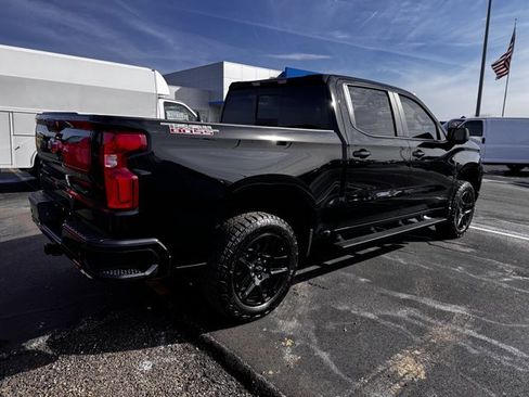 Used 2026 Chevrolet Silverado 1500 LT Trail Boss w/ LT Trail Boss Premium Package image 2
