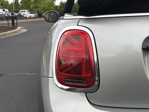 Used 2024 MINI Cooper S FWD image 35