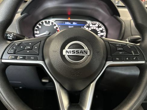Used 2022 Nissan Altima 2.5 SV AWD/4WD image 22