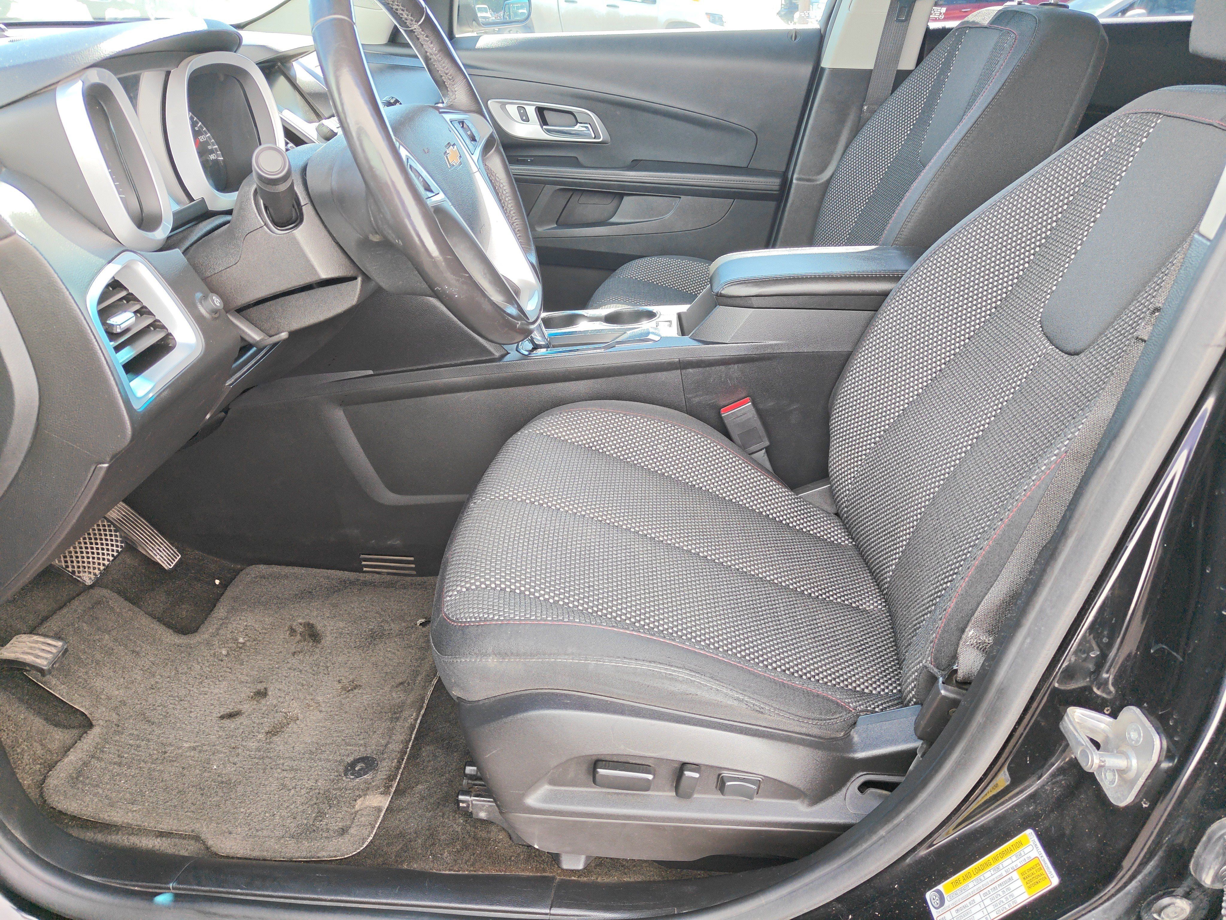 Used 2017 Chevrolet Equinox LT w/ Convenience Package FWD image 18