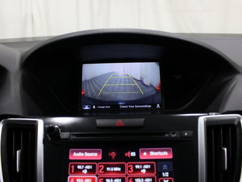 Used 2015 Acura TLX w/ Technology Package FWD image 15