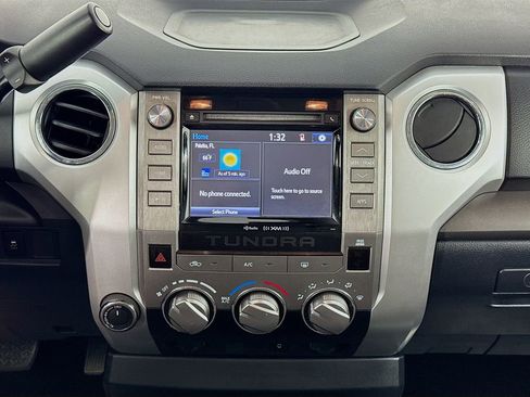 Used 2019 Toyota Tundra SR5 image 33