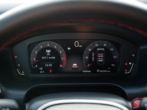 Used 2025 Acura ADX A-Spec image 21