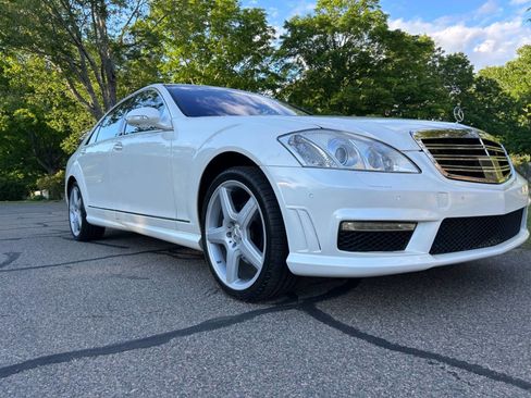 Used 2009 Mercedes-Benz S 550 4MATIC image 17