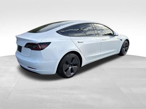 Used 2023 Tesla Model 3 Standard Range RWD image 12