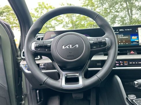 Used 2025 Kia Sportage X-Line image 33