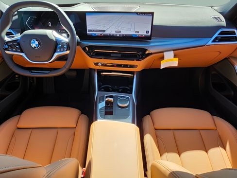 New 2026 BMW 330i Sedan w/ Convenience Package RWD image 32