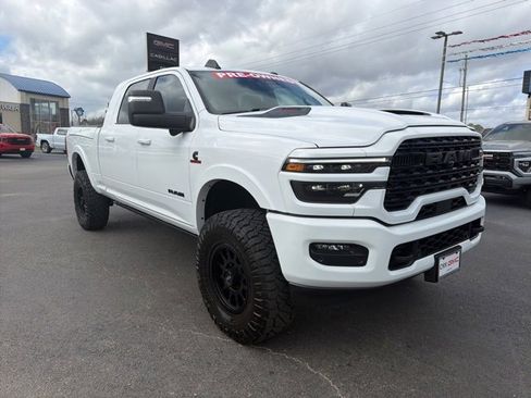 Used 2025 RAM 2500 Limited image 3