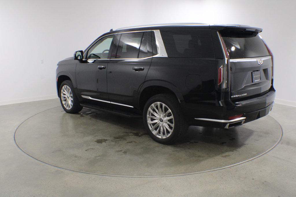 Used 2024 Cadillac Escalade Premium Luxury w/ LPO, Floor Liner Package AWD/4WD image 5