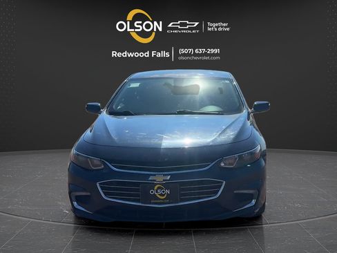 Used 2017 Chevrolet Malibu LT FWD image 8