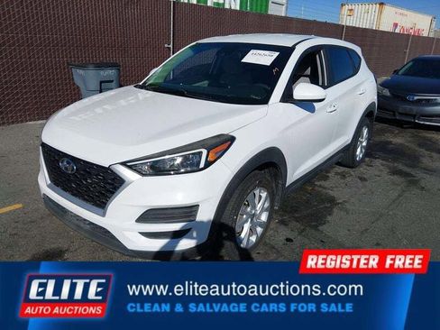 Used 2020 Hyundai Tucson SE image 3