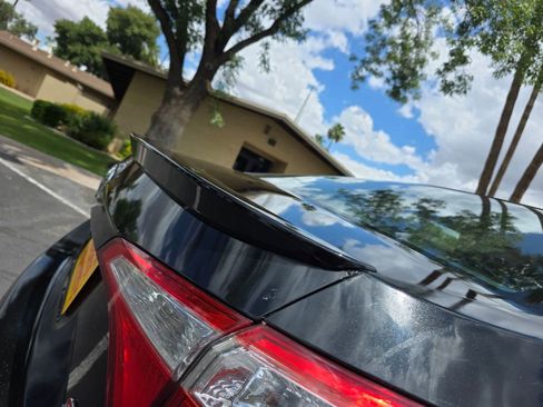 Used 2016 Toyota Corolla S FWD image 8