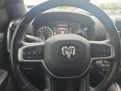 Used 2020 RAM 1500 Big Horn AWD/4WD image 14