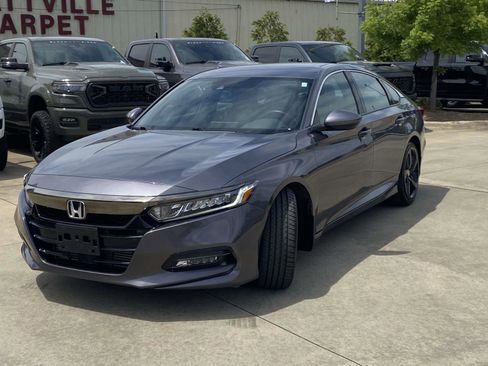 Used 2019 Honda Accord Sport image 33