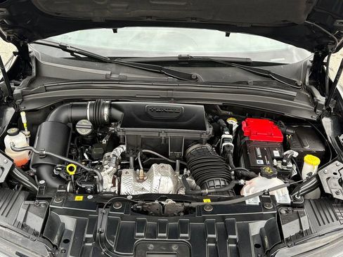 Used 2024 Dodge Hornet GT image 6