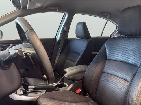 Used 2014 Honda Accord Sport image 12