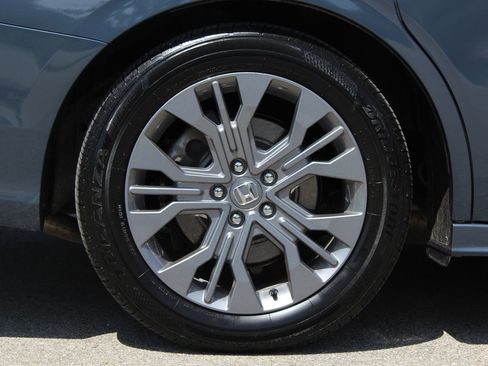 Used 2025 Honda Odyssey Touring image 28