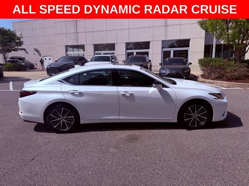Certified 2025 Lexus ES 350 w/ Premium Package FWD image 8