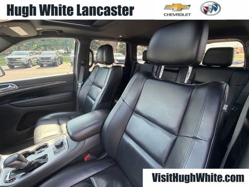 Used 2019 Jeep Grand Cherokee Limited AWD/4WD image 7