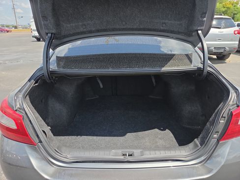 Used 2018 Nissan Altima 2.5 S image 14