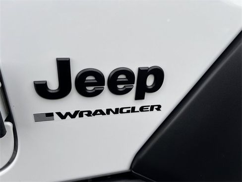 Used 2023 Jeep Wrangler Unlimited Sport image 18