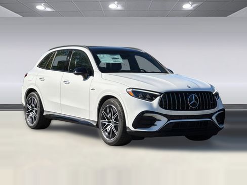 New 2025 Mercedes-Benz GLC 43 AMG 4MATIC image 7
