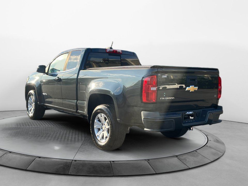 Used 2018 Chevrolet Colorado LT w/ LT Convenience Package RWD image 5