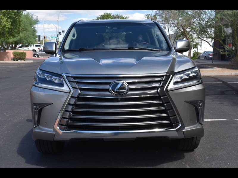 Used 2018 Lexus LX 570 4WD w/ Luxury Package image 8