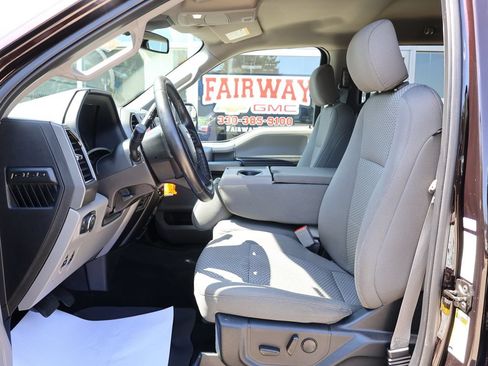 Used 2019 Ford F150 XLT w/ Equipment Group 302A Luxury AWD/4WD image 12