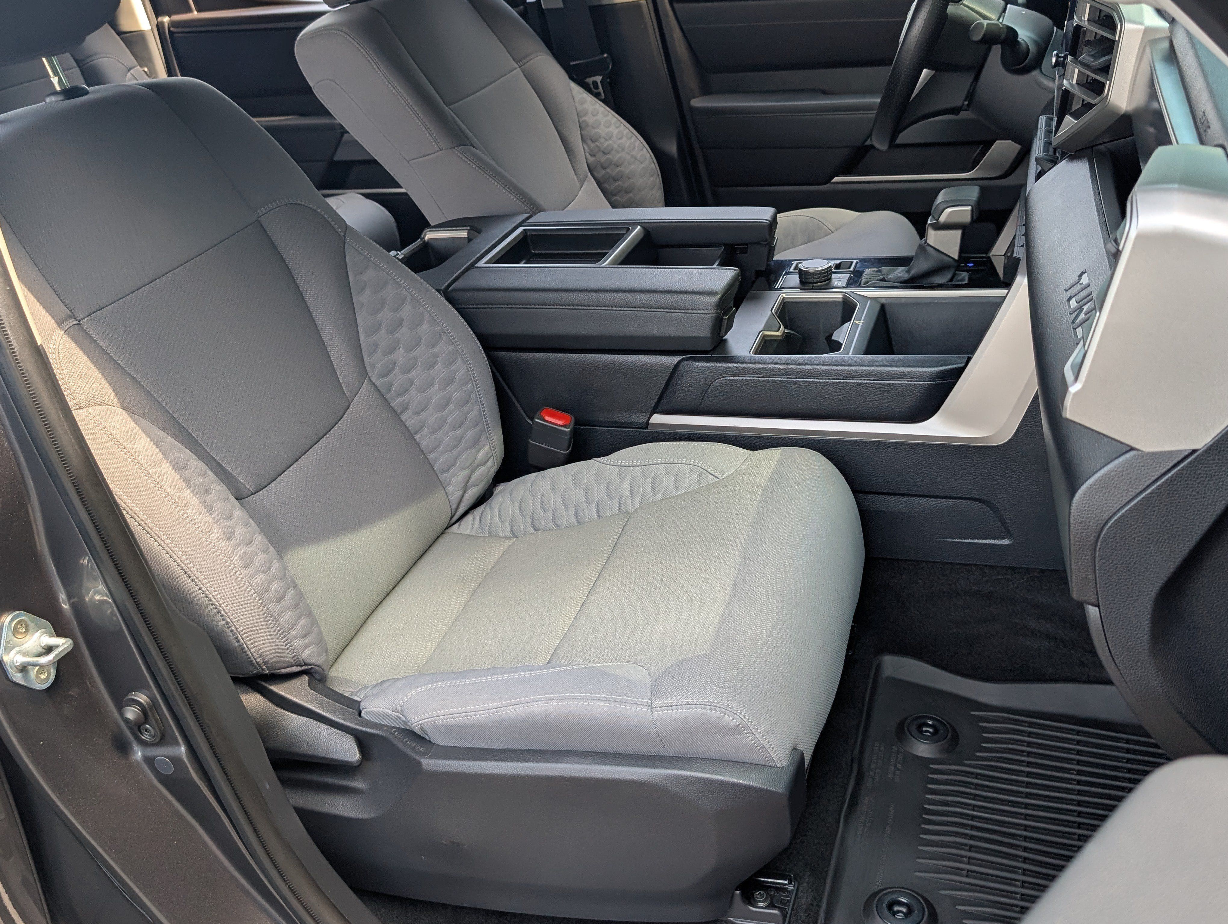 Used 2023 Toyota Tundra SR5 w/ SR5 Convenience Package AWD/4WD image 20
