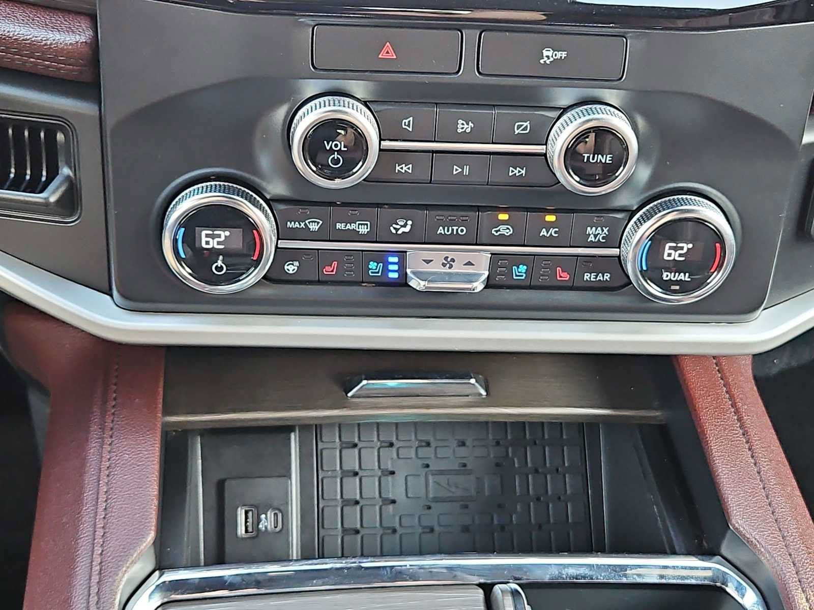 Used 2022 Ford Expedition Max Limited RWD image 31